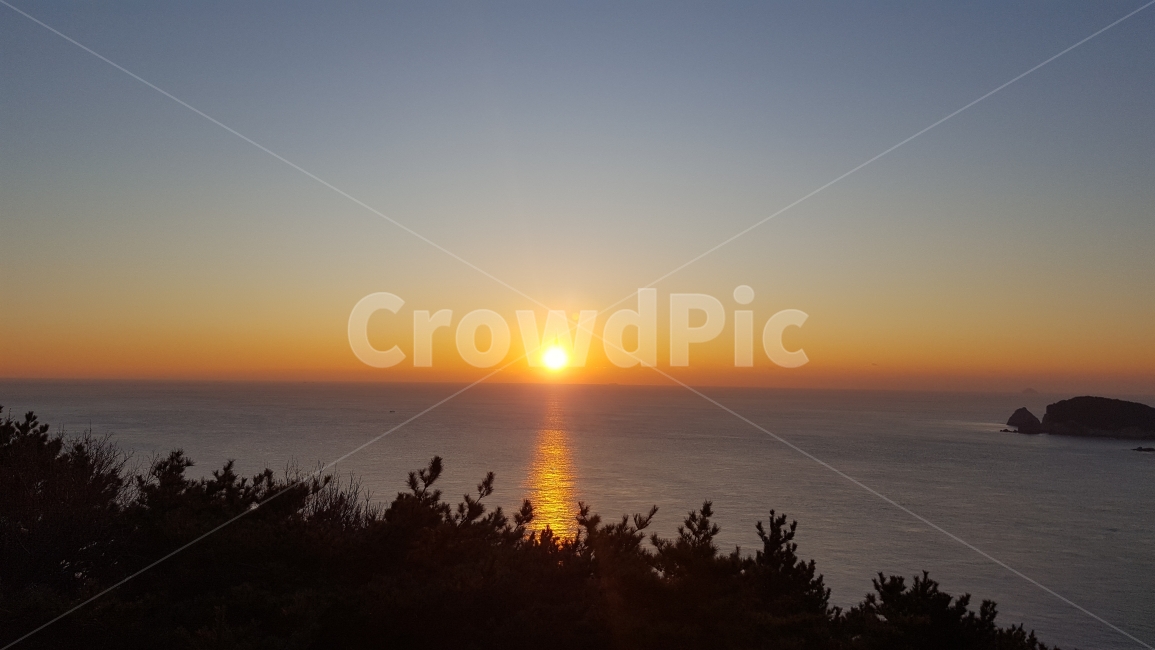 여행,travel,여행사진,국내여행,혼자여행,사진,배경사진,배경,이쁜사진,색감,색감좋은사진,통영,통영여행,일출,거제도,병대도전망대,태양,아침,풍경,풍경사진,바다,자연,풍경,nature,landscape,flare,플레어,light,빛,outdoors,옥외,sunlight,햇빛,sunset,일몰,dawn,새벽,red sky,붉은 하늘,sky,하늘,dusk,황혼