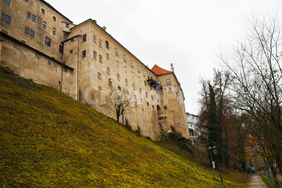 프라하,체코,체스키,체스키크로믈로프,성,성곽,유럽,동유럽,나무,여행,prague,praha,관광지,유명관광지,유네스코,유네스코문화유산,프라하풍경,해질녘,유럽사진,프라하성,겨울,계절,winter,season,도시,city,landscape,랜드마크,landmark,tourist,attraction,해외,외국,세계,foreign,oversea,world,도시풍경,해외도시풍경,외국도시풍경,cityscape,세계랜드마크,해외랜드마크,외국랜드마,크worldlandmark,worldtourist,감성,sensible,feeling,색깔,색상,색채,색감,colo,rsense,color,sensitivity,feelingofcolo,주택,집,유럽여행,동유럽여행,여행지,관광,지붕,올드타운,중세,아름다운,동화마을,동화,붉은,주황색,구시가지,붉은지붕,여행사진,sense,colorsensitivity,feelingofcoloroutdoors,옥외,경치,nature,자연,roofscenery,해외,외국,세계,foreign,oversea,world,건축물,건물외관,exterior,building,structure,architecture,construction