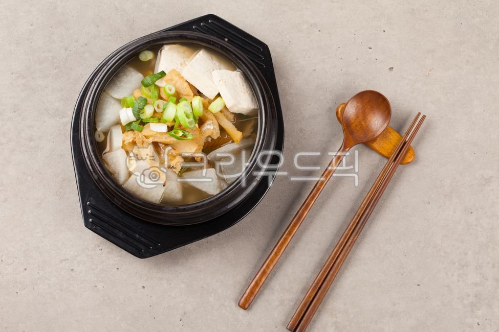 황태국,황태,콩나물,국물요리,식사,숙취해소,해장국,국