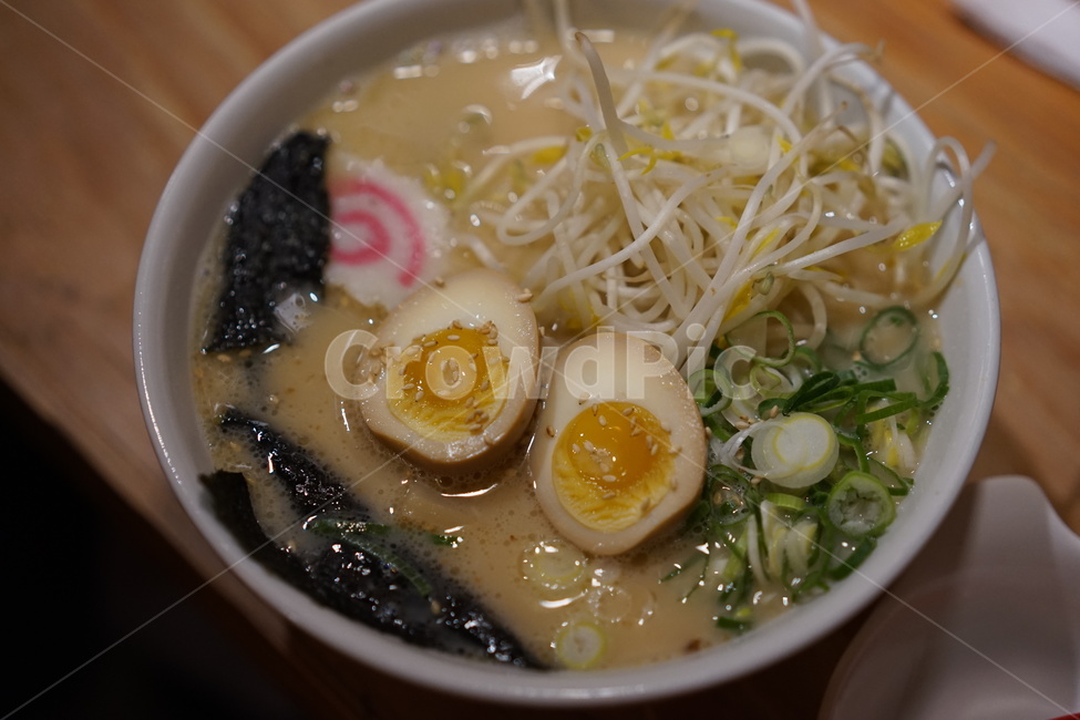 라멘,계란반숙,반숙,혼밥,ramen,음식,식재료,요리,food,cook,meal,dishes,food reserves,일식,일본음식,일본요리,Japanese food,Japanese dishes,Japanese meal,Japanese cook