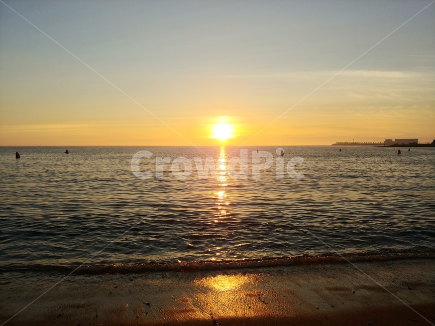 바다,을왕리,여름,일몰,노을,해수욕장,을왕리해수욕장,sea,beach,summer,모래사장,파도,해변,인천,인천바다,감성,풍경,배경,배경화면,빛비침,비침,그림자,고독한,잔잔한