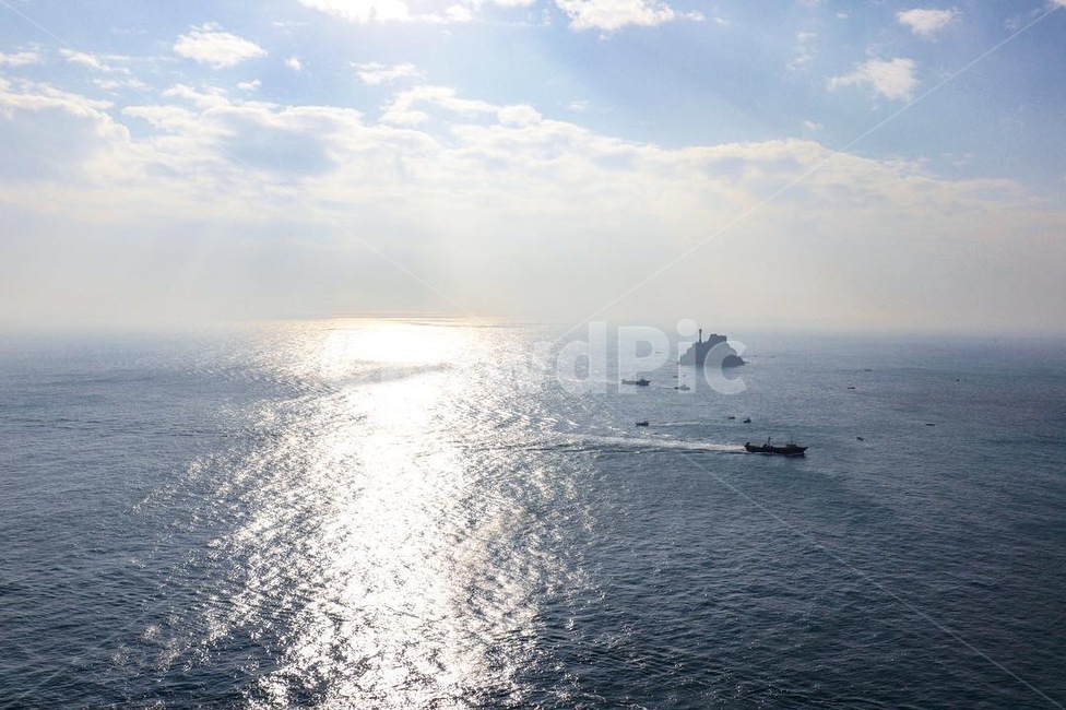 풍경,바다,햇빛,빛,섬,부산,자연,풍경,nature,landscape,outdoors,옥외,boat,보트,transportation,교통,vehicle,차량,water,물,sea,ocean,대양