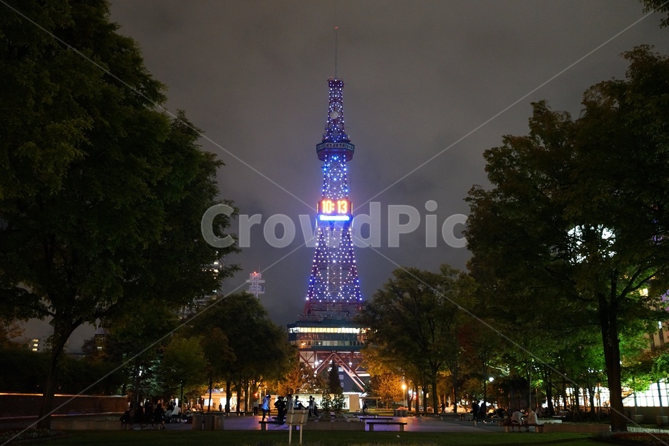 홋카이도,삿포로,야경,시계탑,삿포로시계탑,야경,밤,풍경,nightscape,night,landscape,랜드마크,landmark,tourist attraction,해외,외국,세계,foreign,oversea,world,세계랜드마크,해외랜드마크,외국랜드마크,world landmark,world tourist attraction,건축물,건물외관,exterior,building,structure,architecture,construction,downtown,도심,city,시티,urban,어반,건물,town,도시,tower,탑,spire,첨탑,steeple,뾰족한 탑