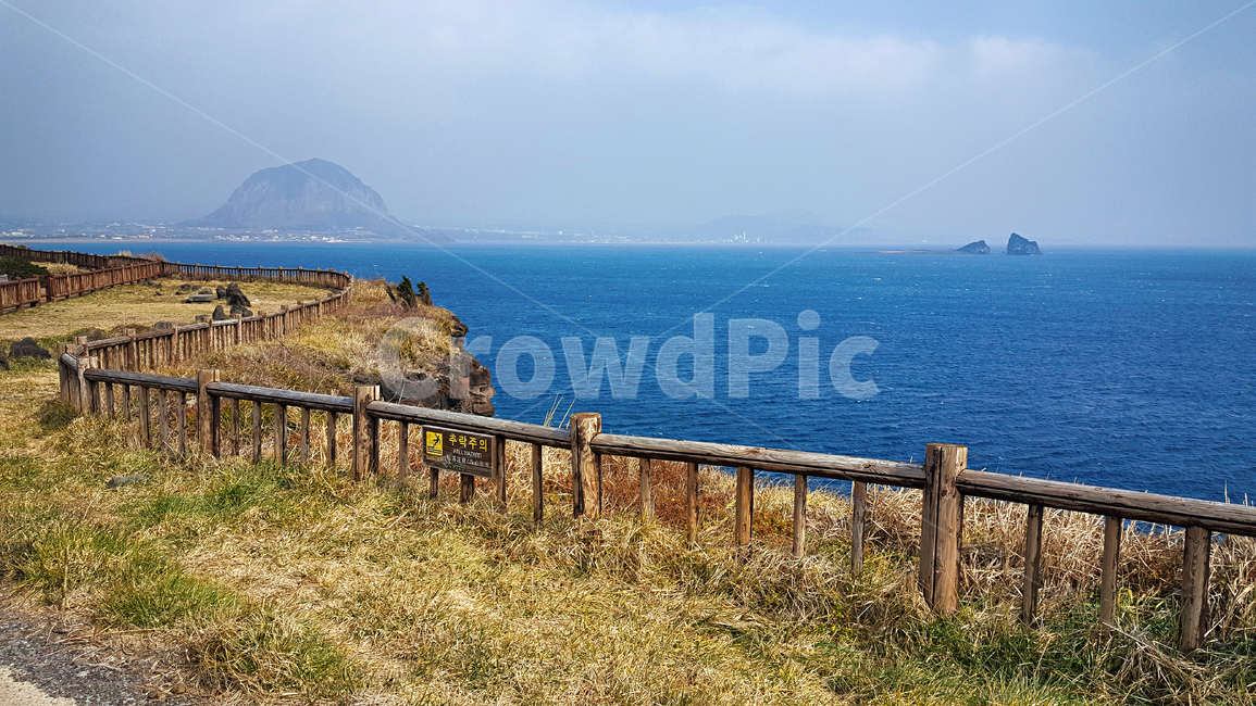 송악산,둘레길,산방산,제주도,outdoors,옥외,land,나라,nature,자연,해안선,water,물,ocean,대양,sea,바다,연안,자연,풍경,nature,landscape,제주도,jeju,jeju island