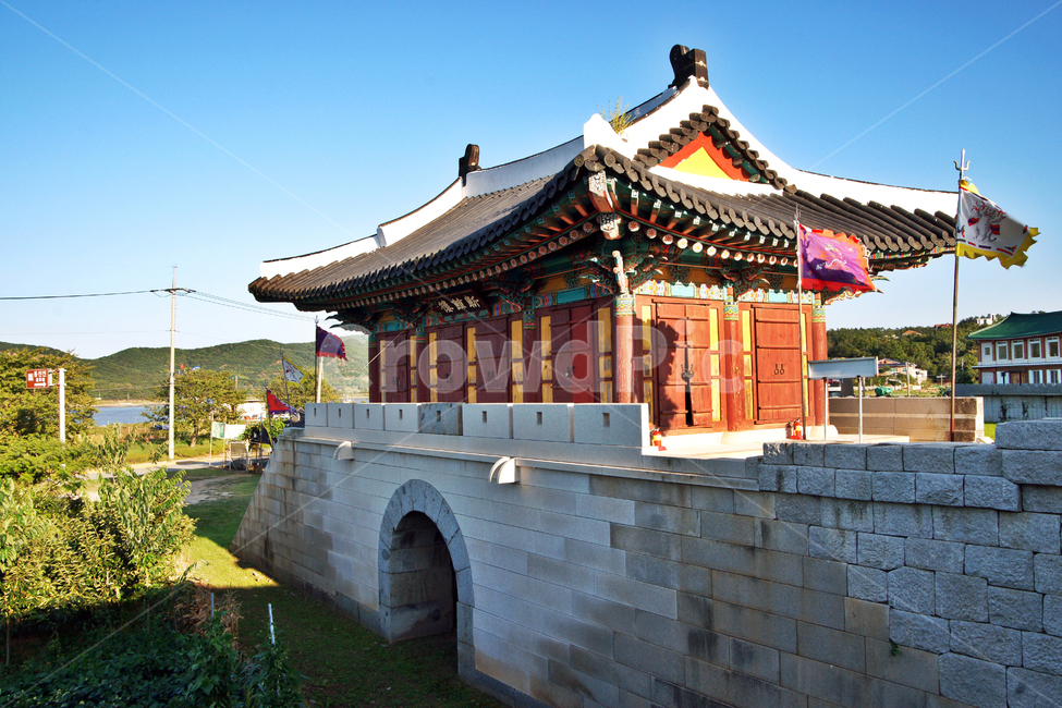 용진진,누각,문루,조선시대,군사시설,강화나들기,호국돈대길,제2코스,강화도,성벽,성곽,한국전통,한국문화,korean traditional,korean culture,건축물,건물외관,exterior,building,structure,architecture,construction