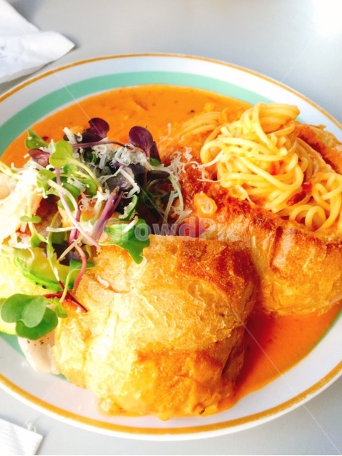 빵속토마토스파게티,토마토스파게티,빵,양식,음식,요리,food,cook,음식,식재료,요리,food,cook,meal,dishes,food reserves,면류,면요리,noodles,양식,서양음식,서양요리,western food,western dishes,western meal,western cook
