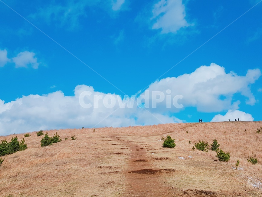 자연,흙길,하늘,파란하늘,구름,sky,nature,cloud,자연,풍경,nature,landscape,soil,흙,outdoors,옥외,sand,모래,desert,사막,dune,모래 언덕