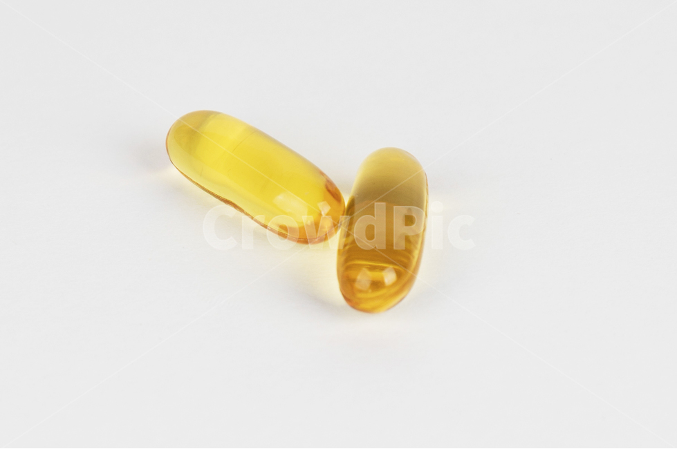 오메가3,알약,병원,약국,캡슐,노란색,투명,기름,oil,빛,그림자,집합,알갱이,약물,중독,건강,식품,의료,의학,병원,medical,hospital,clinic