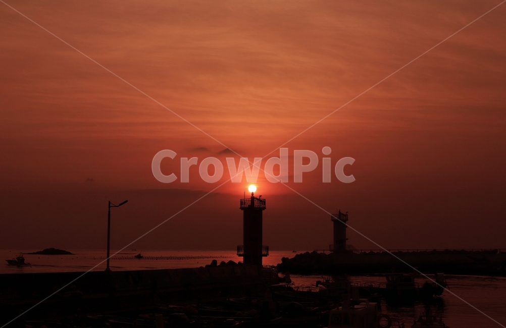 등대,태양,아침,일출,촛불,바다,하늘,빨강,자연,풍경,nature,landscape,등대,lighthouse,실루엣,그림자,silhouette,shadow,architecture,건축물,building,건물,tower,탑