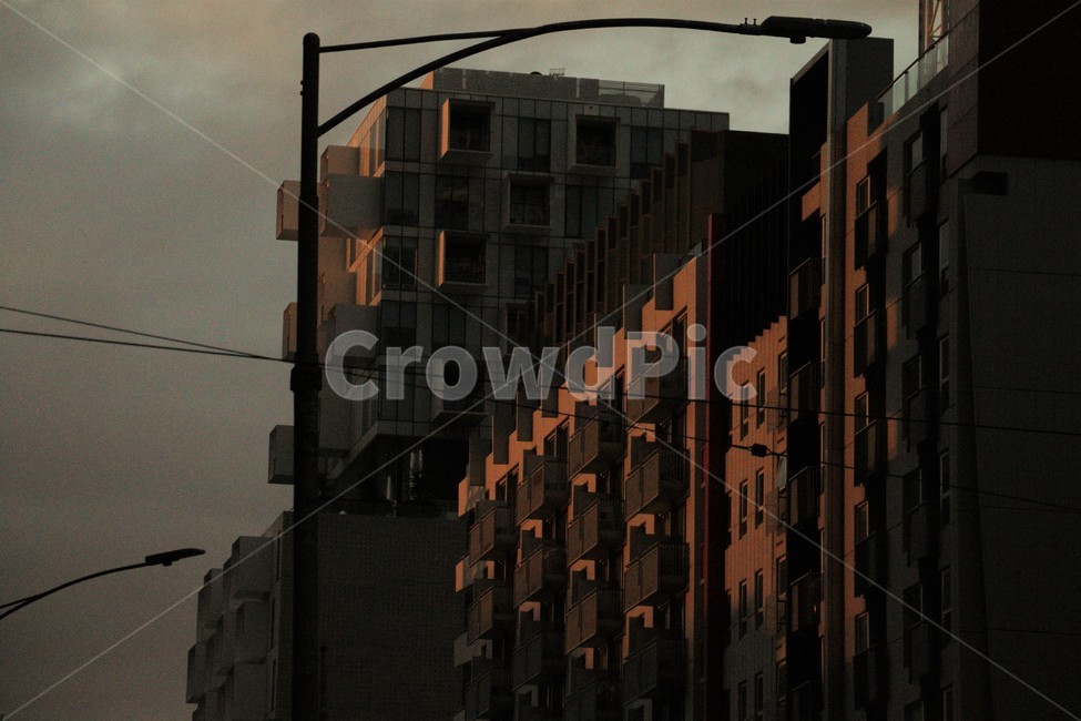 Building exterior,shadow,simple,construct,building,building light,structure,pastel,light,sunset,construction,pastelcolor,window,Emotion,buildingscape,architecture