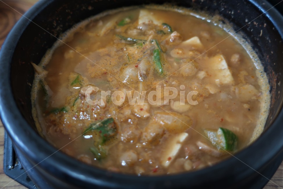 청국장,찌개,야채,콩,발효,식품,전통,한식,구수한,뚝배기,음식,식재료,요리,food,cook,meal,dishes,food reserves,한식,한국음식,한국요리,korean food,korean dishes,korean meal,korean cook