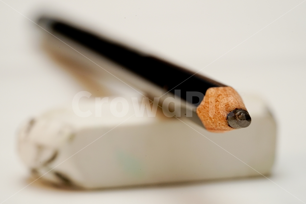 연필,필기구,필기도구,학용품,메모,연출,연출샷,연출사진,문구류,문구,흑심,기록,물건,물품,접사,나무,블랙,검정,지우개,사물,물건,오브젝트,thing,object,matter,연출,컨셉,콘셉,direction,concept,학용품,문구류,사무용품,school supplies,stationery,office supplies