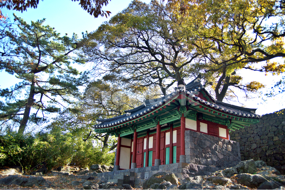 오현단,제주,유배,교학발전,위패,제단,김정,송인수,김상헌,정온,송시열,귤림서원,한국전통,한국문화,korean traditional,korean culture,건축물,건물외관,exterior,building,structure,architecture,construction