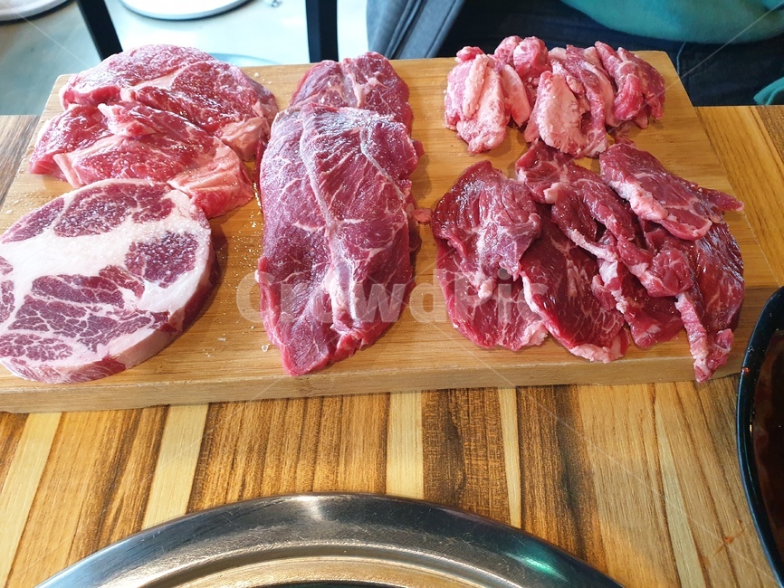고기,소고기,돼지고기,생고기,식재료,food,meat,음식,식재료,요리,food,cook,meal,dishes,food reserves,육류,고기,meat