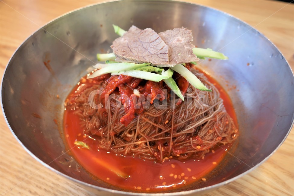 비빔,냉면,양념,매운,면요리,비빔면,한식,분식,음식,고명,음식,식재료,요리,food,cook,meal,dishes,food reserves,면류,면요리,noodles