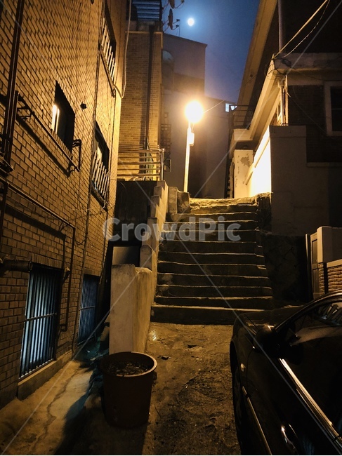 가로등,밤길,감성,새벽감성,계단,야경,밤,풍경,nightscape,night,landscape,도시,city,한국도시풍경,한국도시경관,korea cityscape,골목길,alley,banister,난간,handrail