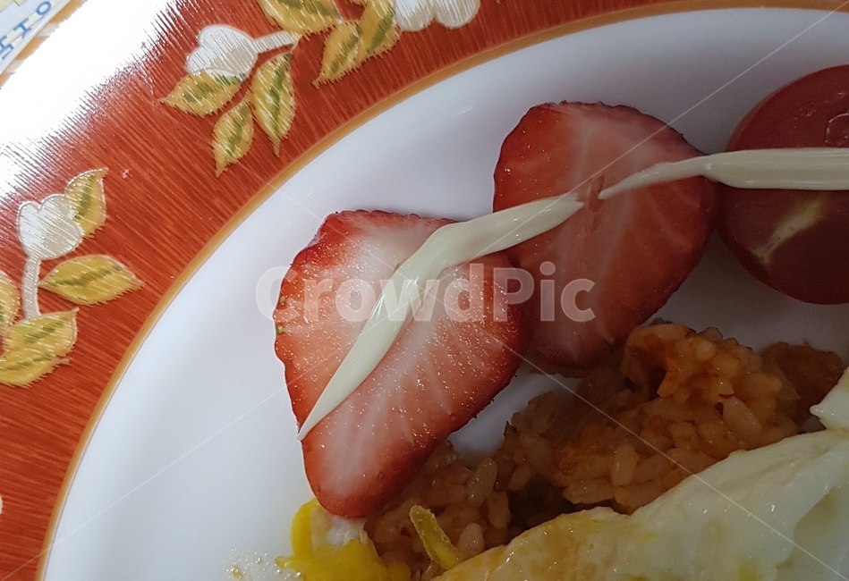 딸기,접시,마요네즈,플레이팅,맛,음식,식재료,요리,food,cook,meal,dishes,food reserves,과일,열매,fruit