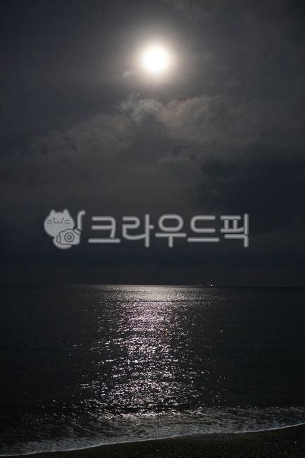 바다,달,윤슬,밤바다,보름달
