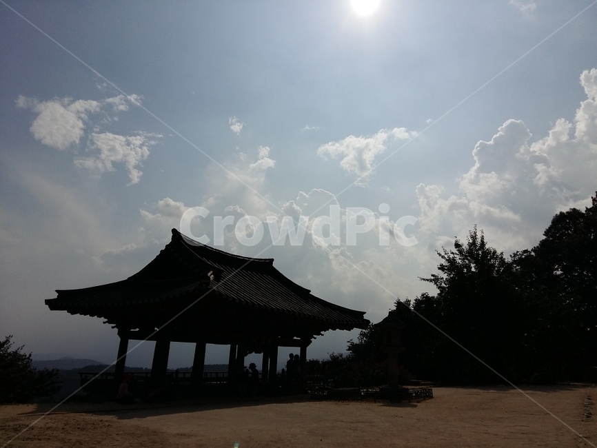 하늘,태양,문화재,한국,나무,산,그림자,구름,해,햇빛,한낮,낮,건축물,건물,architecture,building,temple