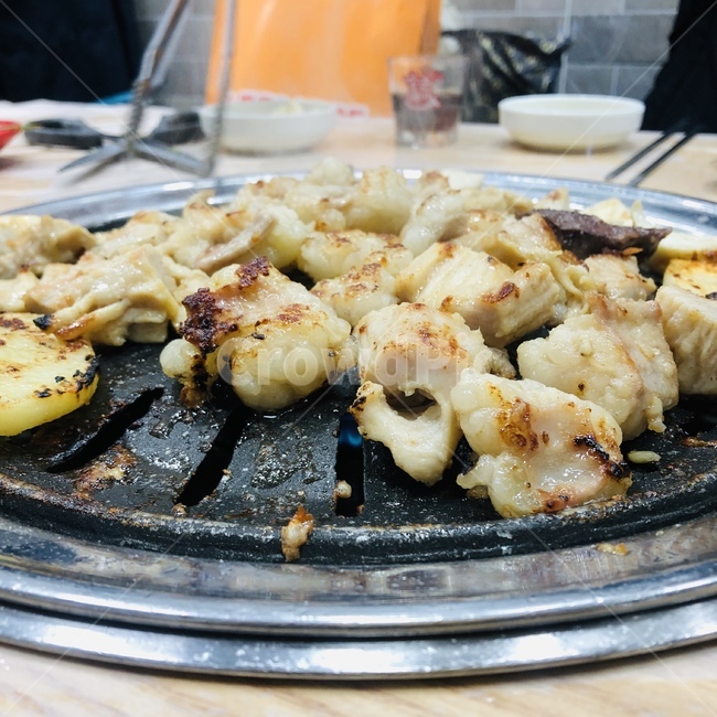 곱창,양곱창,양,곱,한식,한국음식,돼지,내장,구이용,안주,맛있는,음식,먹음직스러운,먹음직한,먹방,food,koreanfood,meal,음식,식재료,요리,food,cook,meal,dishes,food reserves,육류,고기,meat,한식,한국음식,한국요리,korean food,korean dishes,korean meal,korean cook