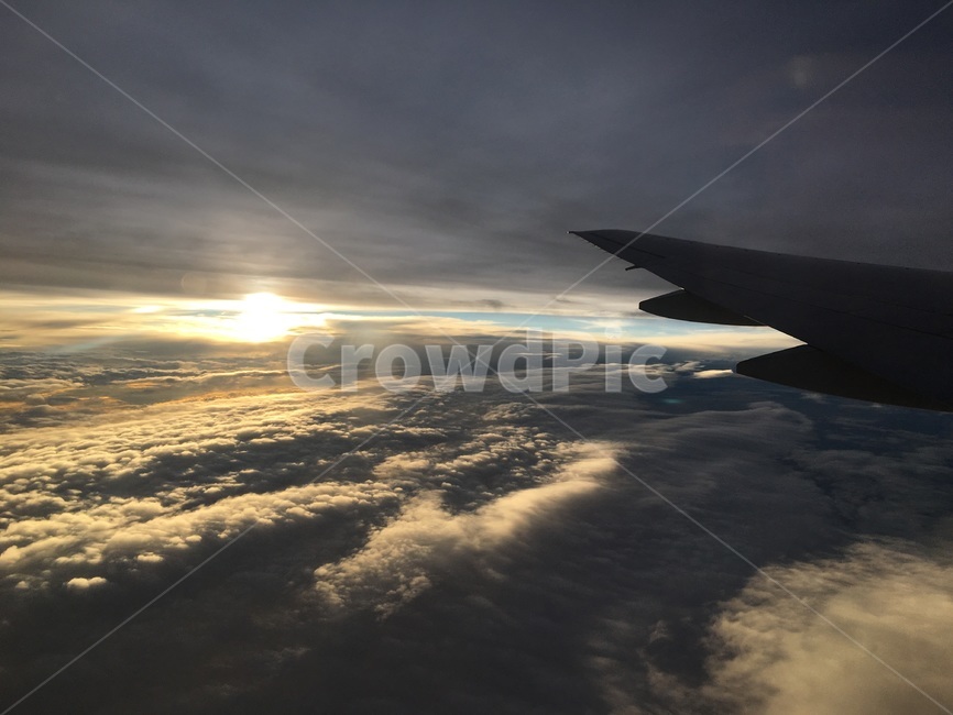 비행,비행기,태양,일몰,구름,하늘,airplane,sun,cloud,sky,trip,travel,여행