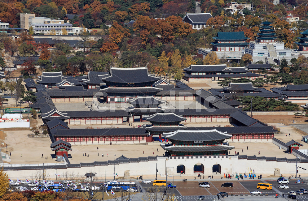 sights,construct,Gwanghwamun,top angle,building,Gyeongbokgung,tile,sight,tradition,high view,Maple,palace,Geunjeongjeon,top view,Palace,seoul,korea,Panorama,full width,traditional architecture,high angle,autumn,old palace