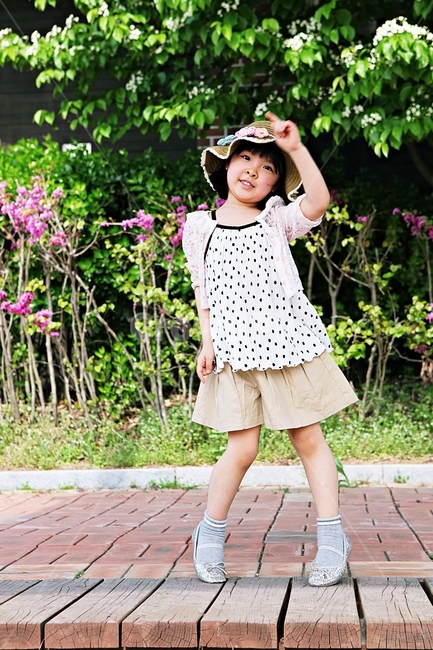 여자아이,아이,어린이,사람,배경,자연,풍경
