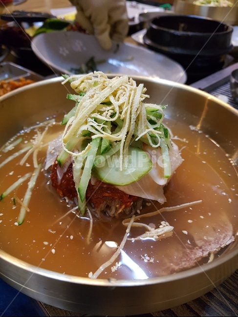 냉면,물냉면,국수,육전,비빔냉면,맛있다,음식,음식,식재료,요리,food,cook,meal,dishes,food reserves