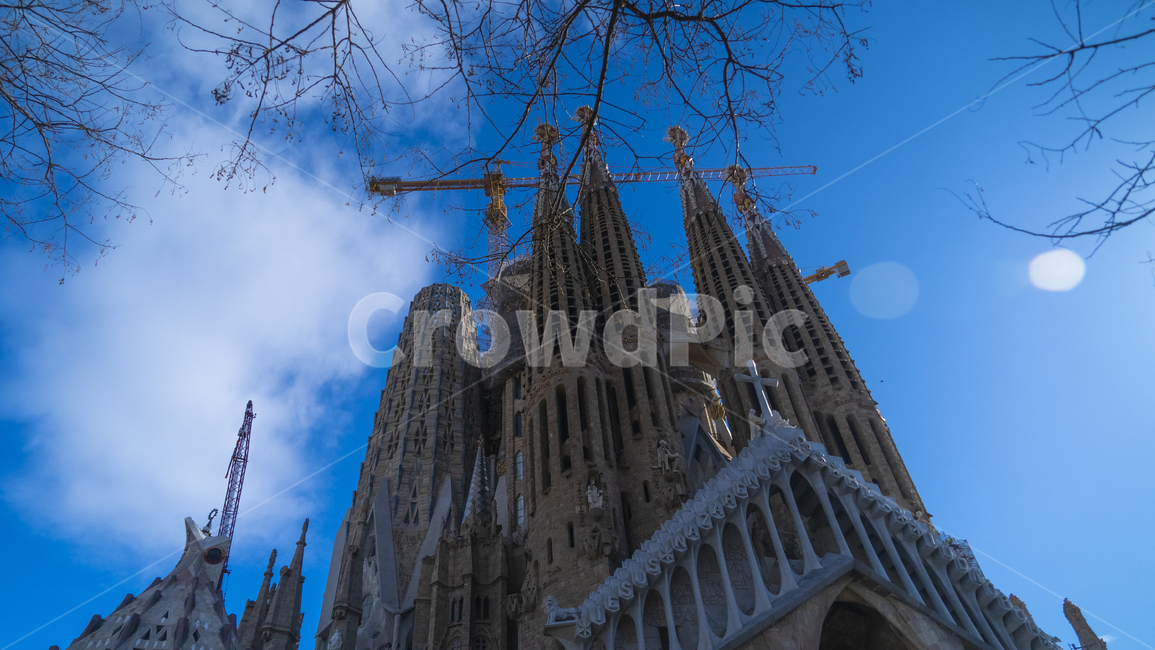 사그라다파밀리아,사그라다,spain,스페인,성당,sagradafamilia,temple,랜드마크,landmark,tourist attraction,해외,외국,세계,foreign,oversea,world,세계랜드마크,해외랜드마크,외국랜드마크,world landmark,world tourist attraction,건축물,건물외관,exterior,building,structure,architecture,construction,spire,첨탑,steeple,뾰족한 탑,tower,탑,건물