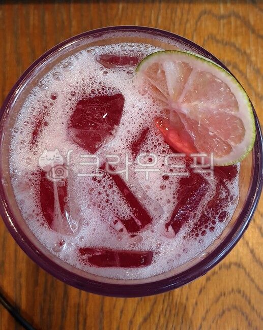 fruit,passion fruit,food,drink,passionfruit,citrusfruit,Lime Passion Fruitade,grapefruit,icedrink,Lime Grapefruit Eight