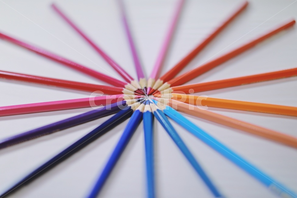 색연필,color,colorfull,coloredpencil,필기구,빨간색연필,파란색연필,학용품,문구류,사무용품,school supplies,stationery,office supplies