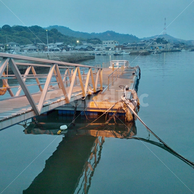 항구,배,바다,풍경,일본,감성,여행,선착장,부두,도시,풍경,city,landscape,해외,외국,세계,foreign,oversea,world,세계도시풍경,해외도시풍경,외국도시풍경,world cityscape,water,물,waterfront,워터 프론트,pier,교각,port,포트