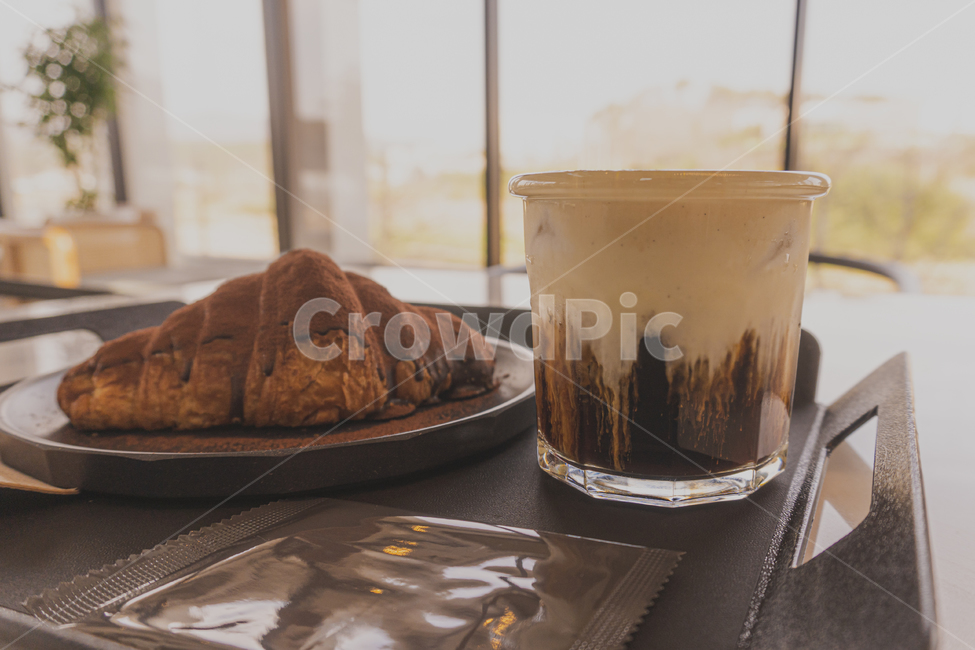 bread,빵,food,음식,커피,coffee,카페,cafe