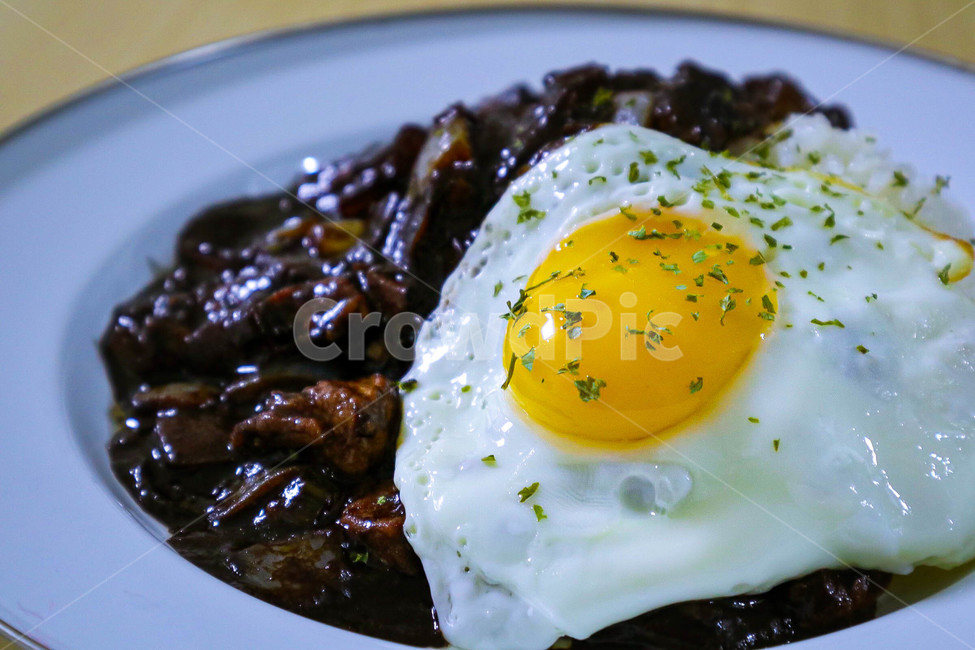 요리,food,짜장,계란,달걀,후라이,짜장밥,접시,식사,푸드,노른자,흰자,파슬리,음식,식재료,요리,food,cook,meal,dishes,food reserves,중식,중국음식,중화요리,chinese food,chinese dishes,chinese meal,chinese cook