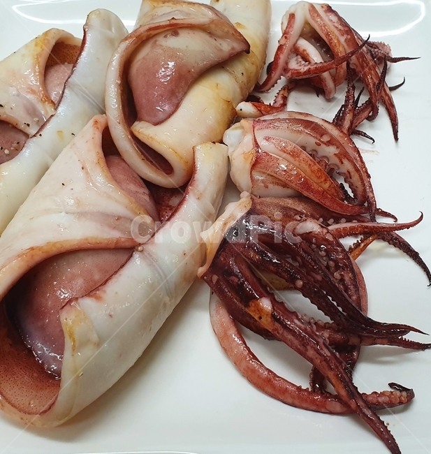 오징어,구이,버터구이,버터,음식,음식,식재료,요리,food,cook,meal,dishes,food reserves,수산물,해산물,fishery products,seafood