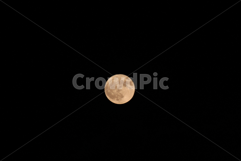 달,밤,어둠,빛,밤하늘,야경,밤,풍경,nightscape,night,landscape,nature,자연,outdoors,옥외,astronomy,천문학,universe,우주,moon,outer space,대기권 밖