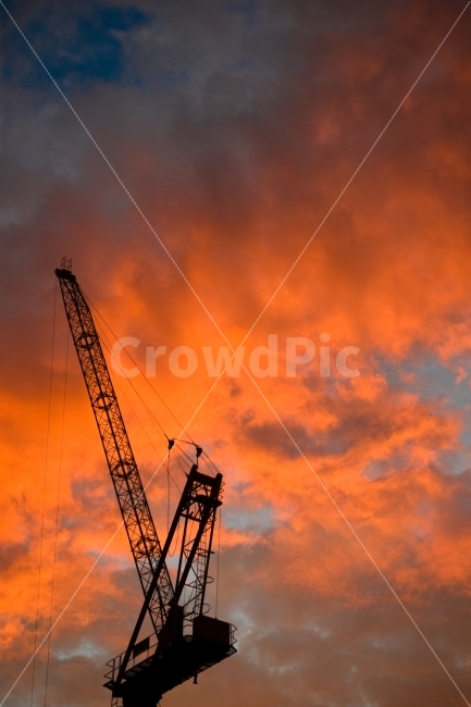 감성,노을,붉은하늘,구름,실루엣,실루엣,그림자,silhouette,shadow,산업,industry,industrial,건설업,건축업,construction industry