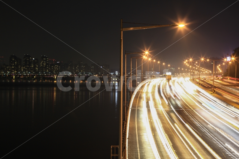 야경,한강,풍경,nightscape,빛줄기,도시,풍경,city,landscape,교통,교통수단,traffic,transportation,야경,밤,nightscape,night,road,도로,freeway,고속 도로,highway,고속도로