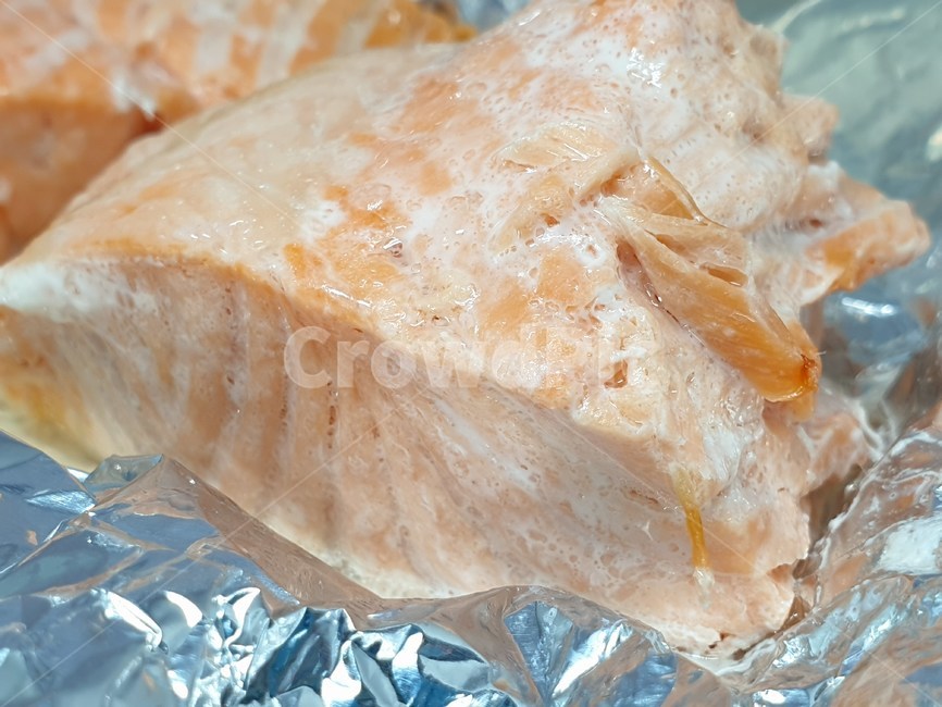 연어,salmon,연어구이,연어스테이크,은박지,식자재,식재료,food,음식,seafood,물고기,생선,사물,오브젝트,object,반찬,수산물,해산물,음식,식재료,요리,food,cook,meal,dishes,food reserves