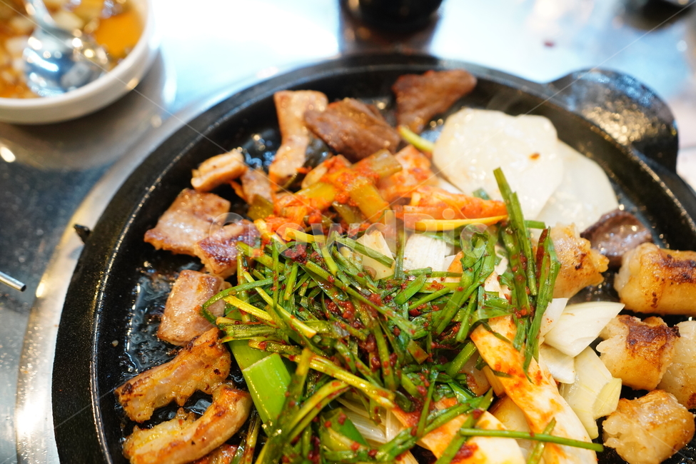 술안주,막창,곱창,염통,대창,소,육식,육류,먹방,음식,부추,안주,불판,술자리,모임,푸드,음식,식재료,요리,food,cook,meal,dishes,food reserves,육류,고기,meat