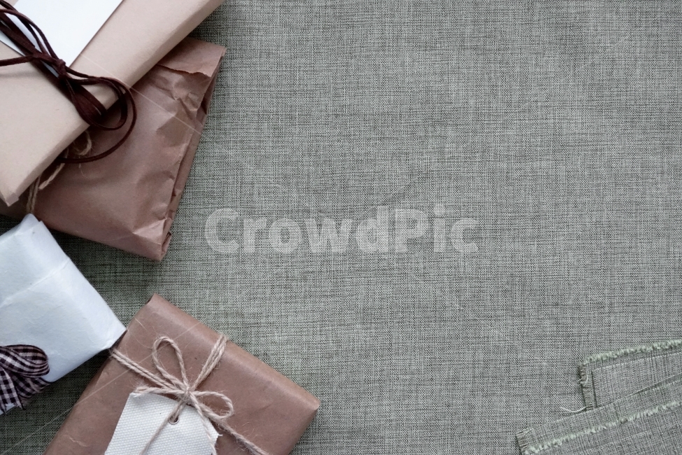 천배경,선물,이벤트,질감,소품,선물상자,천,prop,object,gift,giftbox,event,texture,ribbon,dryflower,clothbackground,기념일,축하,anniversary,congratulation,celebrate,celebration,사물,물건,오브젝트,thing,object,matter,연출,컨셉,콘셉,direction,concept