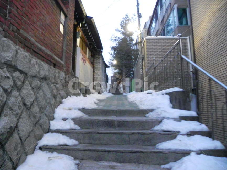 한옥,눈길,계단,골목길,골목계단,slate,슬레이트,골목길,alley
