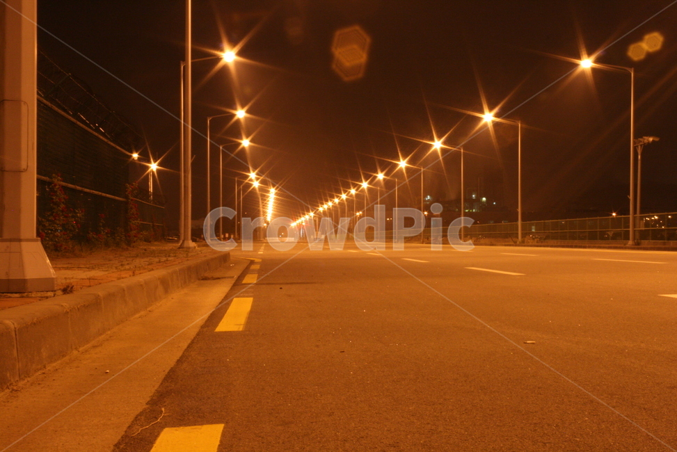 야간도로,심야,가로등,야경,한적함,야경,밤,풍경,nightscape,night,landscape