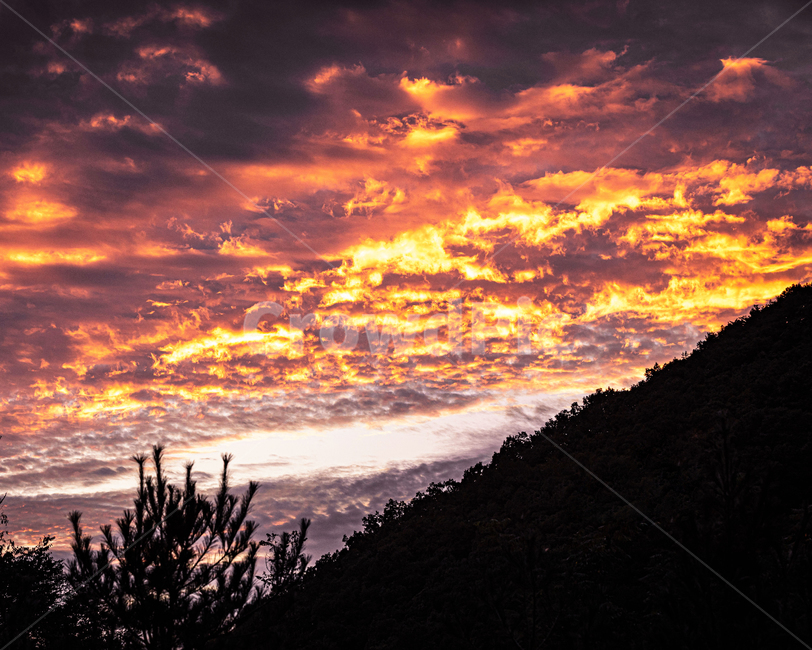 풍경,풍경사진,석양,노을,구름,색감,해질녘,nature,자연,outdoors,옥외,dusk,sky,새벽,dawn,일몰,sunset,redsky,붉은하늘,하늘,황혼,자연,풍경,nature,landscape,red sky,붉은 하늘