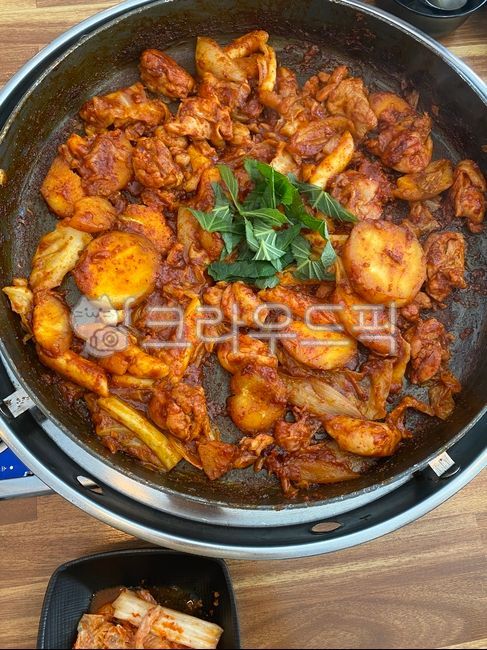 Chuncheon Dakgalbi,Teppan cooking,Chicken Ribs,Dakgalbi Sweet Potato,food,Spicy Chicken Ribs,Dakgalbi Rice Cake