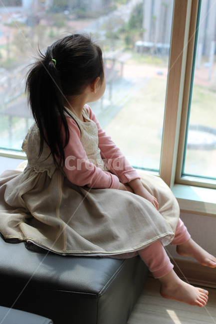 어린이,어린이뒷모습,뒷모습,전신사진,치마,사람,인물,인간,human,person,어린이,어린아이,child,children,kid
