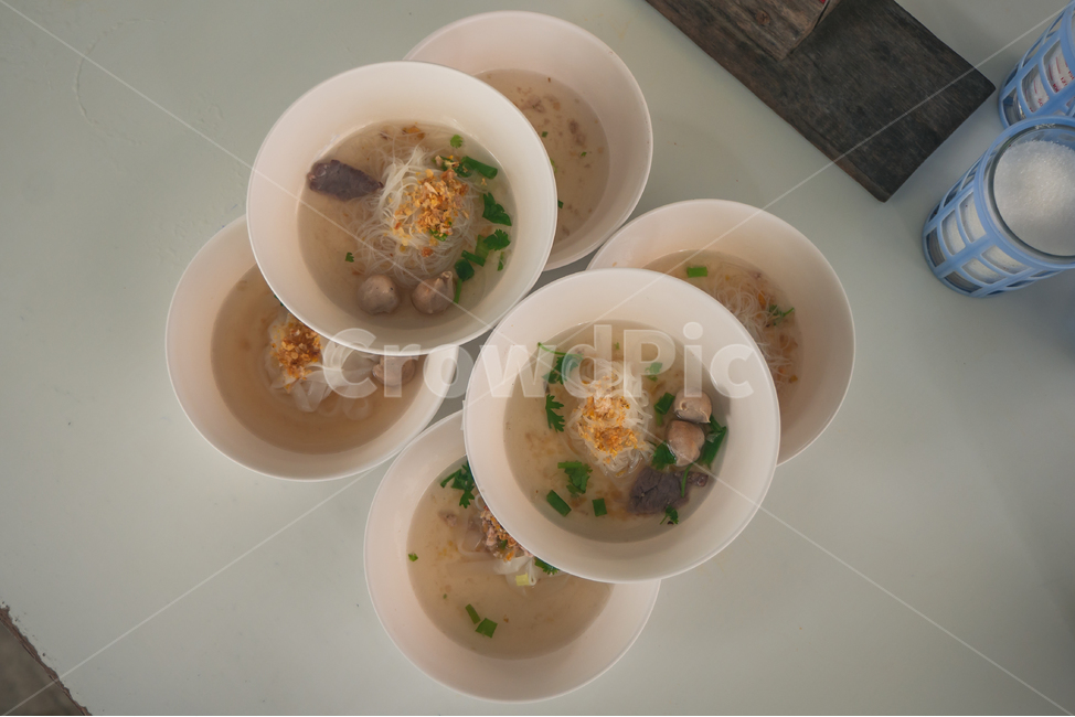 국수,소고기국수,쌀국수,여러접시,접시,맛있는,고소한,쫄깃한,육수,noodle,누들,음식,식재료,요리,food,cook,meal,dishes,food reserves,면류,면요리,noodles