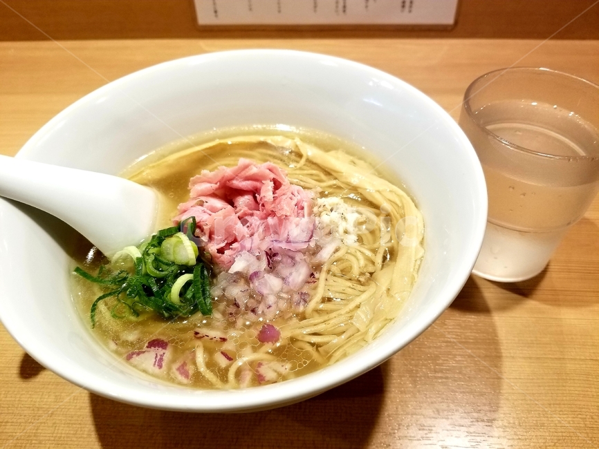 bowl,사발,meal,식사,food,라면,일식,시오라면,일본라면,일본음식,국물음식,ramen,면요리,noodle,일본시오라면,저녁,dinner,음식,식재료,요리,food,cook,meal,dishes,food reserves,일식,일본음식,일본요리,Japanese food,Japanese dishes,Japanese meal,Japanese cook