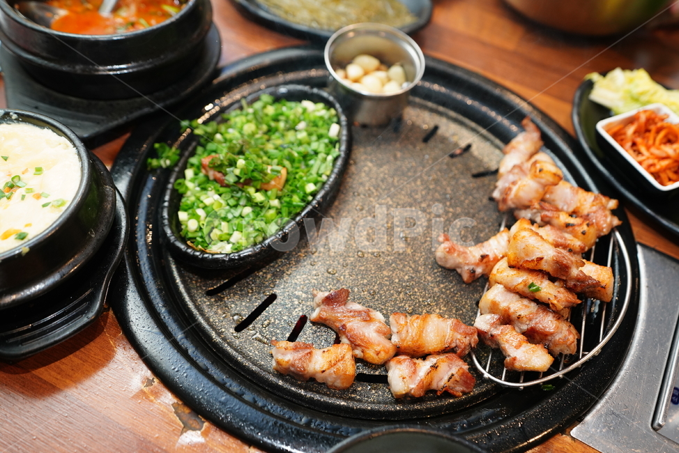 삼겹살,고기,돼지,음식,육류,육식,구이,먹거리,술안주,푸드,food,음식,식재료,요리,food,cook,meal,dishes,food reserves,육류,고기,meat,한식,한국음식,한국요리,korean food,korean dishes,korean meal,korean cook