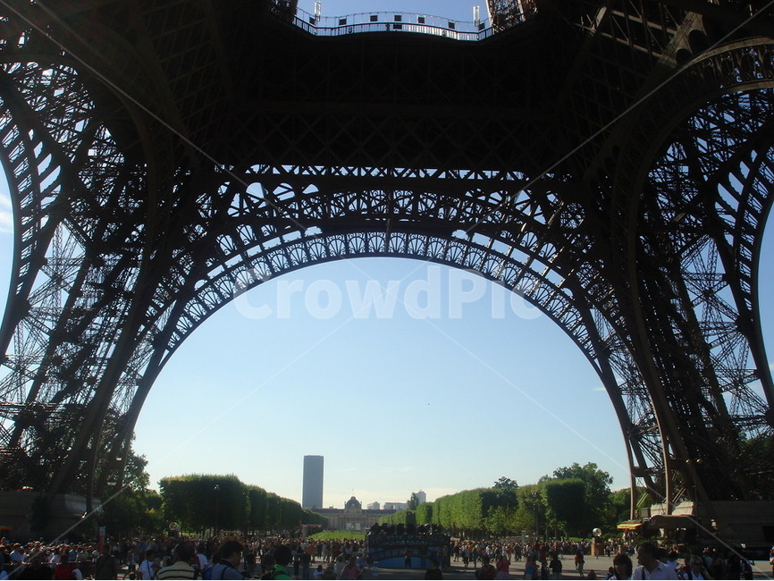 유럽,프랑스,에펠탑,풍경,하늘,랜드마크,landmark,tourist attraction,해외,외국,세계,foreign,oversea,world,세계랜드마크,해외랜드마크,외국랜드마크,world landmark,world tourist attraction,사람들,대중,군중,other people,crowd,건축물,건물외관,exterior,building,structure,architecture,construction,건물
